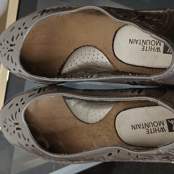 White mountain lipstick flats size 7.5 - Picture 6 of 15